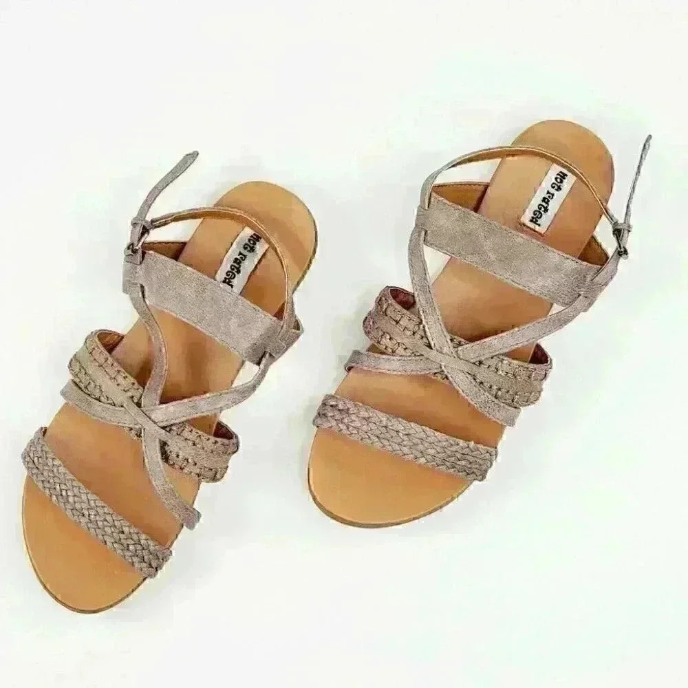 Not Rated Women's Sandals Size7 Grey Manmade Linning & Upper - Picture 2 of 8